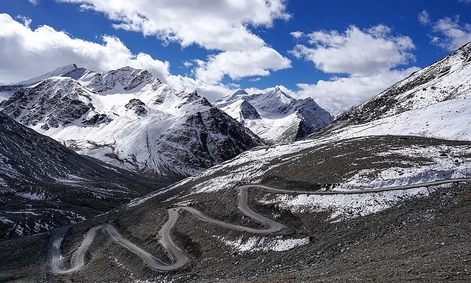 Shinkula Pass Complete Information (2026) – Route, Map, Height & Travel Guide 2 shinkula pass, shinkula pass map, shinku la pass, shinkula pass route, shinkula pass height, shinkula pass altitude, shinkula pass road condition, shinkula pass himachal pradesh, shinkula pass ladakh, darcha to shinkula pass distance