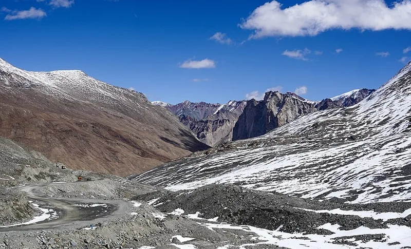 Shinkula Pass Complete Information (2026) – Route, Map, Height & Travel Guide 3 shinkula pass, shinkula pass map, shinku la pass, shinkula pass route, shinkula pass height, shinkula pass altitude, shinkula pass road condition, shinkula pass himachal pradesh, shinkula pass ladakh, darcha to shinkula pass distance, manali to shinkula pass distance, nimmu padum darcha road, zanskar road route, offbeat pass in himachal, highest motorable passes in india, shinkula pass weather, shinkula pass temperature