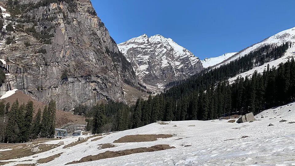 Top 5 Offbeat Places in Manali - Hidden Gems for a Peaceful Trip 1 offbeat places in manali, offbeat stays in manali, offbeat places to stay in manali, offbeat things to do in manali, hidden places near manali, peaceful places in manali, unexplored places in manali, offbeat villages in manali