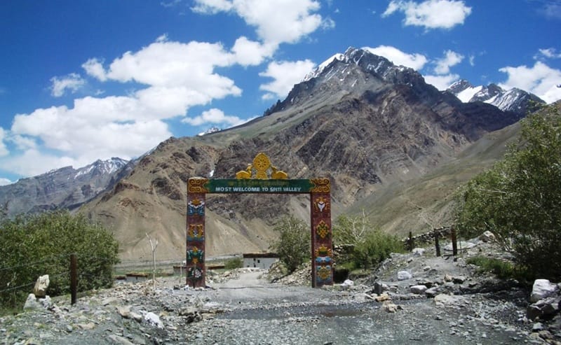 spiti valley vs ladakh, spiti valley vs leh ladakh, leh ladakh or spiti valley, spiti valley or ladakh, spiti valley or leh ladakh