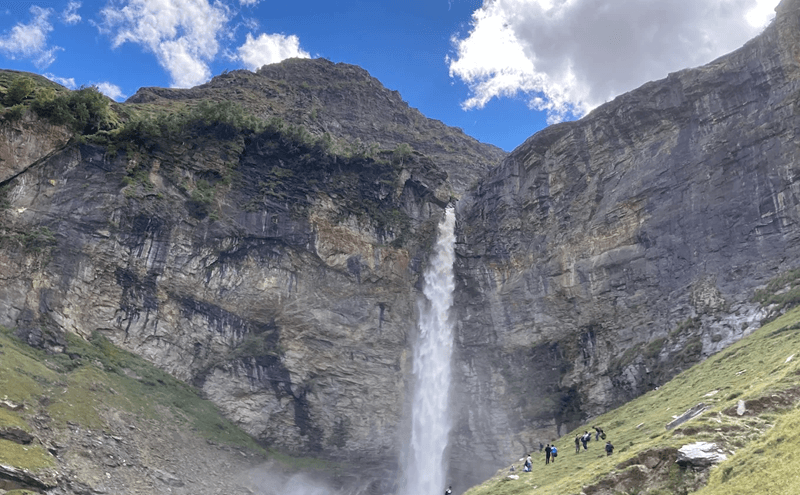 sissu village complete travel guide, sissu himachal pradesh tour, sissu himachal pradesh places to visit, sissu village himachal pradesh, sissu valley himachal pradesh