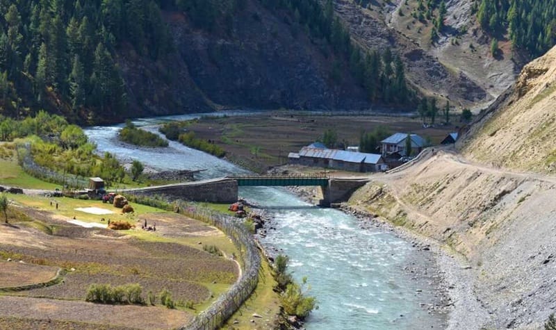 offbeat places in kashmir, hidden places in kashmir, unexplored places in kashmir, secret places in kashmir, offbeat places to visit in kashmir, hidden valleys in kashmir, unexplored valleys in kashmir, offbeat valleys in kashmir, remote villages in kashmir